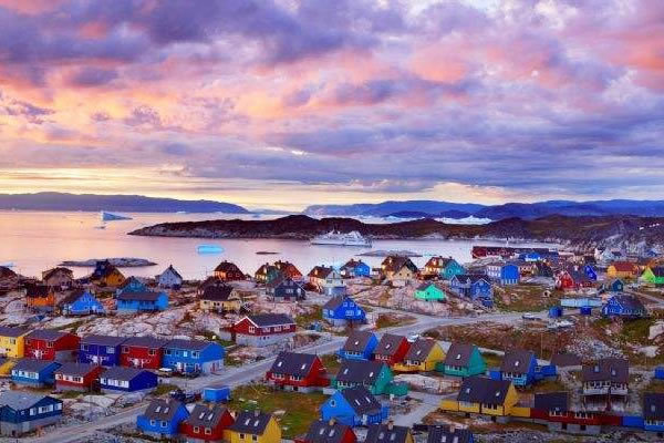 7 格陵兰岛——塞维斯维克村码头:绝美北极风光
