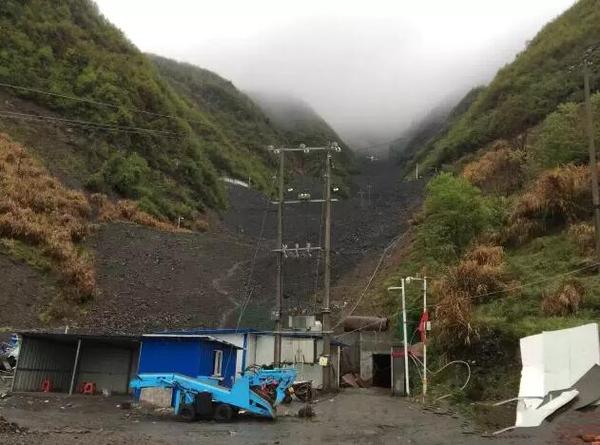 带你走进竹山绿松石秦古矿区!