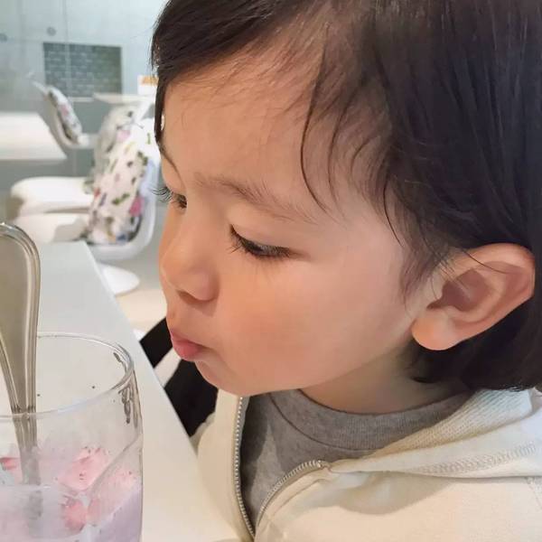 这个萌翻ins的日本小男孩可爱起来,真的没女孩子什么事了