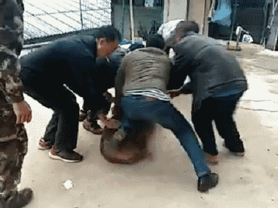 哥们轻点啊,毕竟是你自己的女朋友-笑话频道-手机搜狐