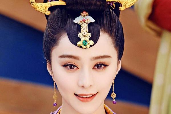 古代嫔妃根据级别享受月亮,皇帝去哪里月亮说