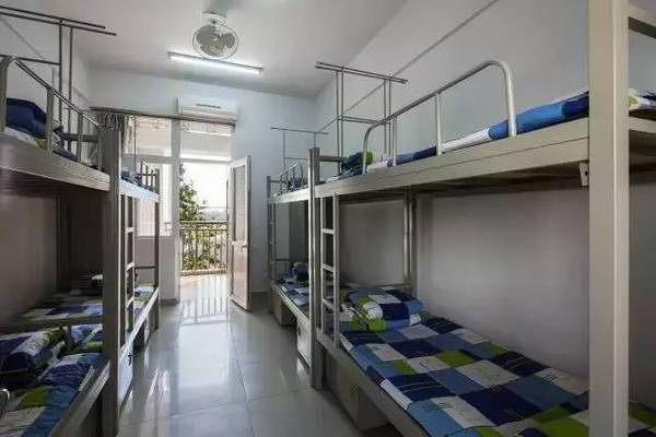 新安中学(集团):莘莘学子圆梦的家园