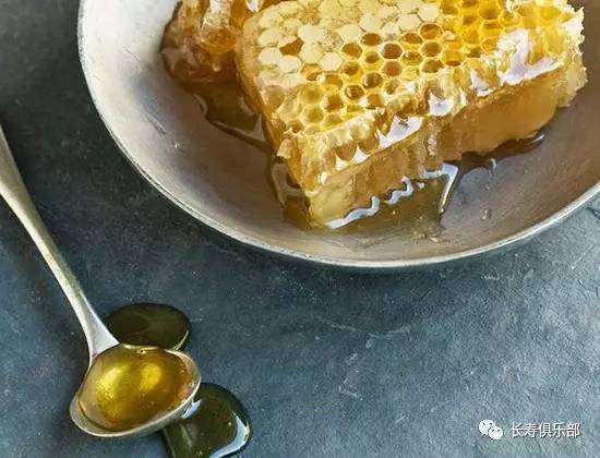 捉组什么成语_子鼠可以组什么成语