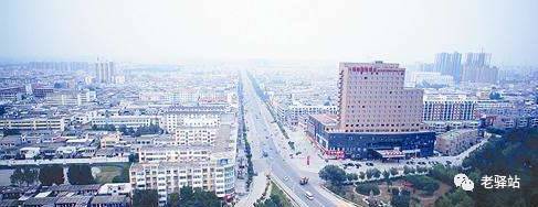 2平方公里 人口:52万(2013年) 遂平县位于河南省南部,地处北纬32°59"