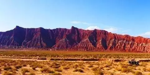 绚丽多彩 拜城五彩山