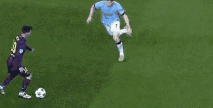 十大足球帅气过人