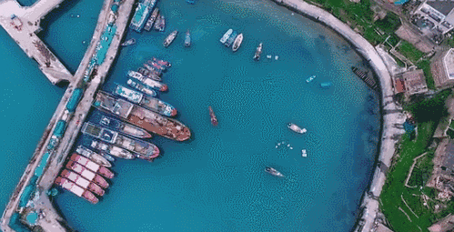 岛如其名, 形状像一只飞翔的海鸥