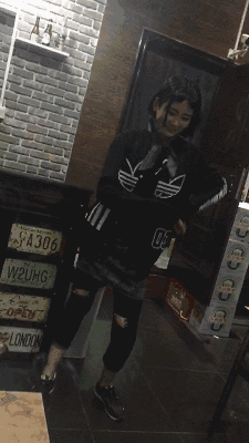 窝头是豹姐阿妈亲手制作的,满满的爱心,配上臭豆腐,绝了.