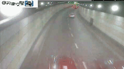 不要随便变换车道 ,飙车