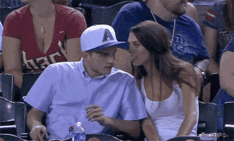 一个缺少阳刚之气的男子爆发时候的样子