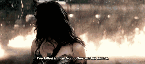 加朵出场真的让我眼前一亮 给女神帅弯了 两位有着e胸的男主角输给了a