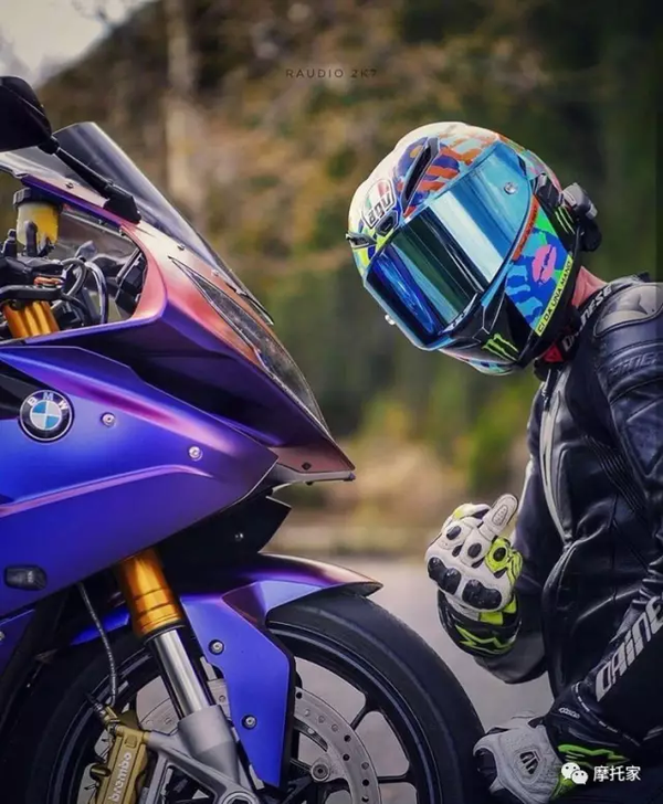 骑士vs摩托车