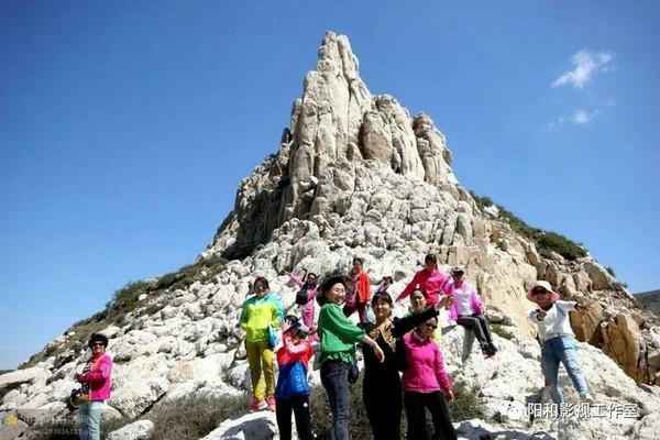阳高美丽的六棱山
