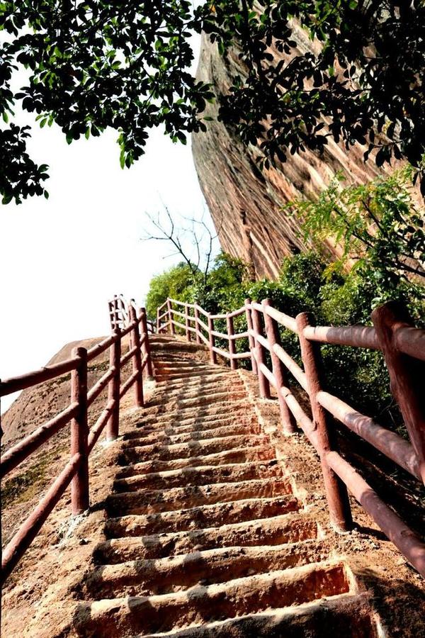 电脑上wap网:广东韶关丹霞山风景-旅游频道-手机搜狐