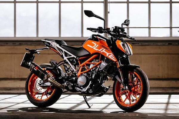 2017 ktm 390 duke试驾:流利的弯道火箭