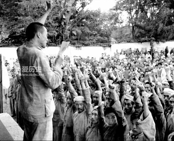 它才是土匪王国,无村不匪全国最穷,土匪拥有重机