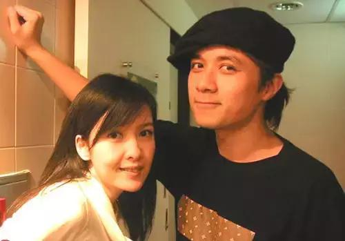 张敏"表白"周慧敏?一代人的港剧女神要在一起了