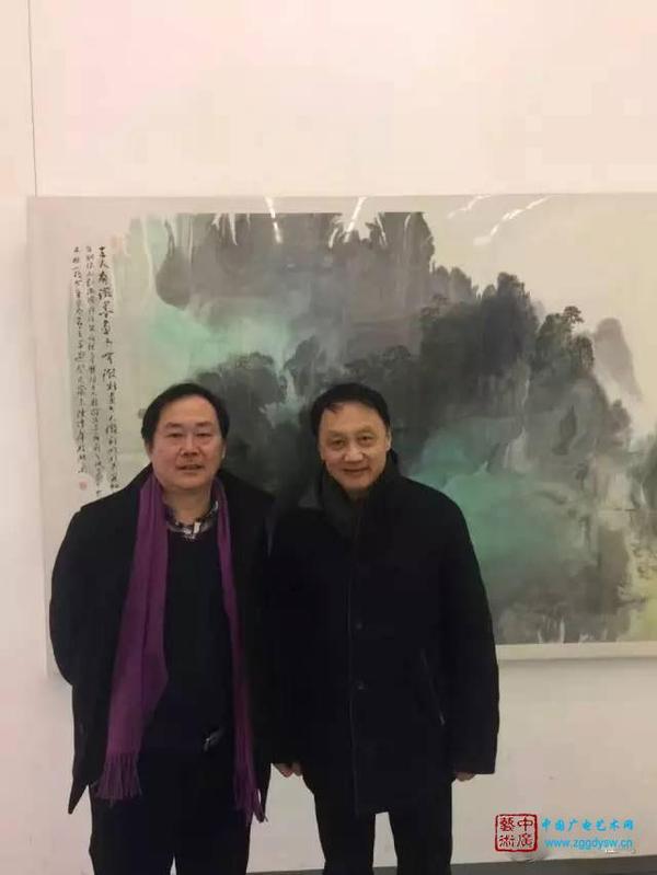 北京画院院长王明明与福建美协副主席梁明合影