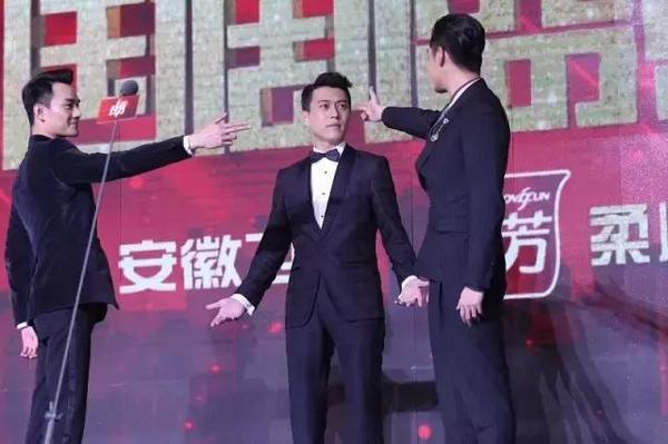 "的胡歌跟勒东小潮之前都写过了,今天我们就来聊聊韩剧"明诚"王凯吻戏超多的老二图片