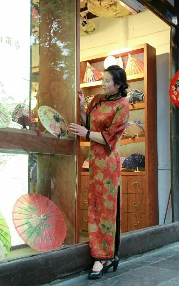 [全球旗袍夫人大赛]令旗袍佳丽尖叫的旗袍夫人传奇
