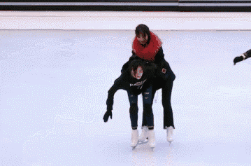 其实在3个月前,她对花样滑冰一无所知.