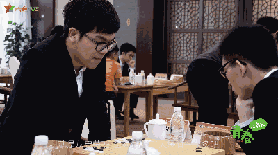 围棋公开赛五番棋决赛中以3比2战胜韩国著名棋手李世石九段夺得冠军