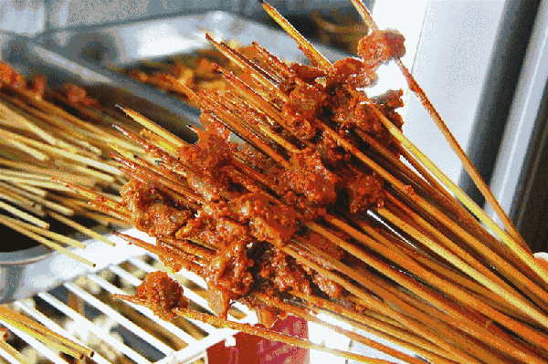 串串界的杠把子——钢管厂小郡肝串串香登录德阳!开业