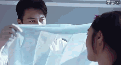 《外科风云》陈绍聪杨羽婚礼上,庄恕终于笑成了靳东!