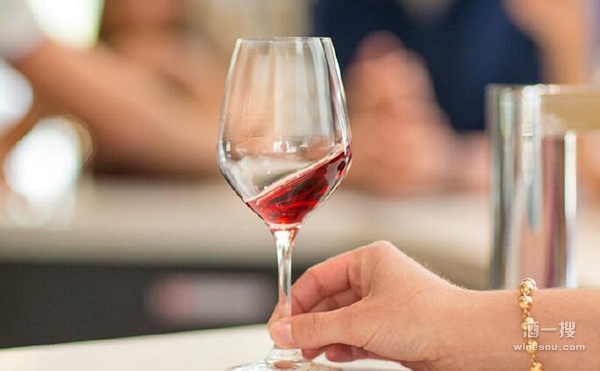 光凭葡萄酒的酒精度就能分辨葡萄酒品质?