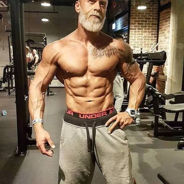 励志手臂纹身内容图片分享