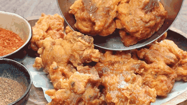 最近爆红的现炸小酥肉的详细做法来啦!速度马!-美食