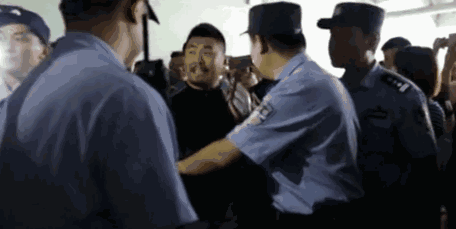 打假狂人上海惨遭滑铁卢并被严重警告!-体育频道-手机