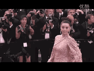 戛纳| 范冰冰第6次出席 关晓彤首战国际红毯 14位华人