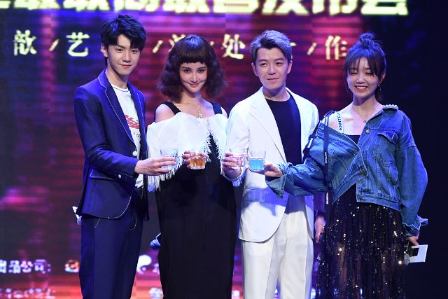 又一演员跨界导演 张歆艺《泡芙小姐》定档七夕