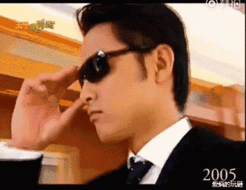 男神沧桑感十足,小编忍不住想问句: 嘿,大叔,你是幕后吗?