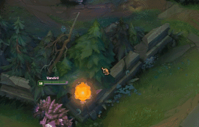 随着英雄联盟的不断发展,各种骚操作也越来越多,期待广大