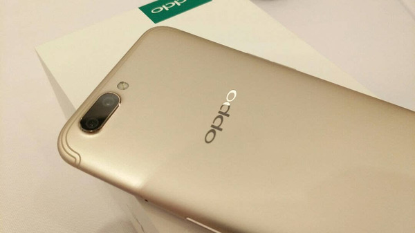 oppor11正式发布:前后2000万拍摄,首配骁龙660-科技频道-手机搜狐搜狐