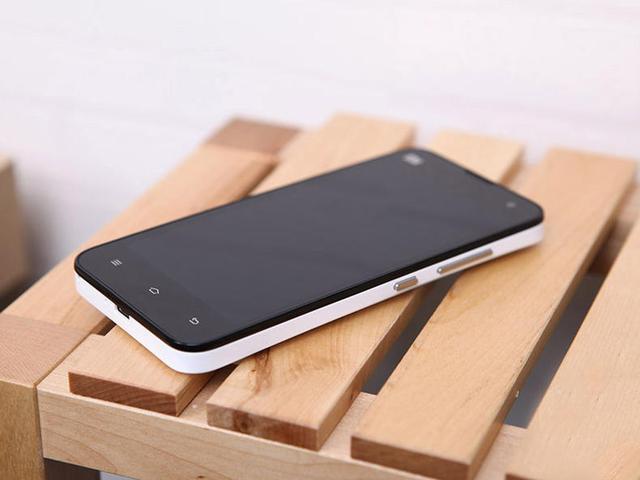 小米2堪称安卓第一小屏神机!上市5年,至今还有