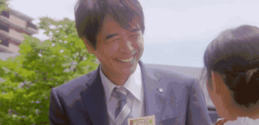 生下来就被全家包养是怎样一种体验?