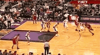 体育频道-手机搜狐詹姆斯被称为天选之子还没进入nba之前就已经家喻