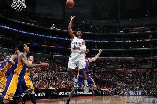 NBA现役十大抛投高手,帕克韦德保罗领衔-体育频道-手机搜狐对于抛投这项得分技术,NBA联盟很多控球后卫非常有心得,在对方球-新闻100