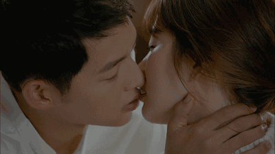 今天 千万女人的心都碎了 因为又一个巨星级长腿欧巴 宋仲基?