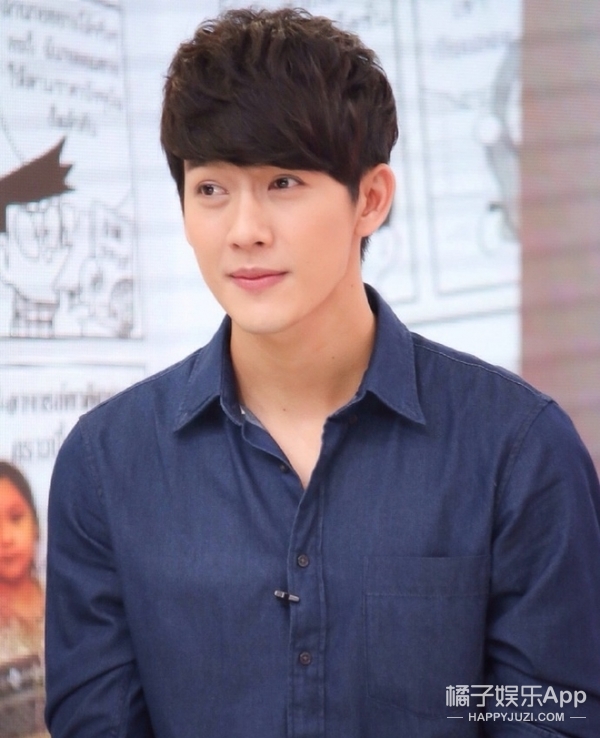 Push:颜值与身材兼备的梨涡男神,被称为行走的