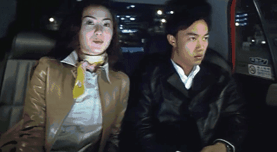 情投意合的二人,很快就顺理成章地走在了一起.