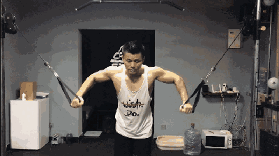 试试这两招,拯救你的下胸肌-体育频道-手机搜狐终于结束第一期的2周