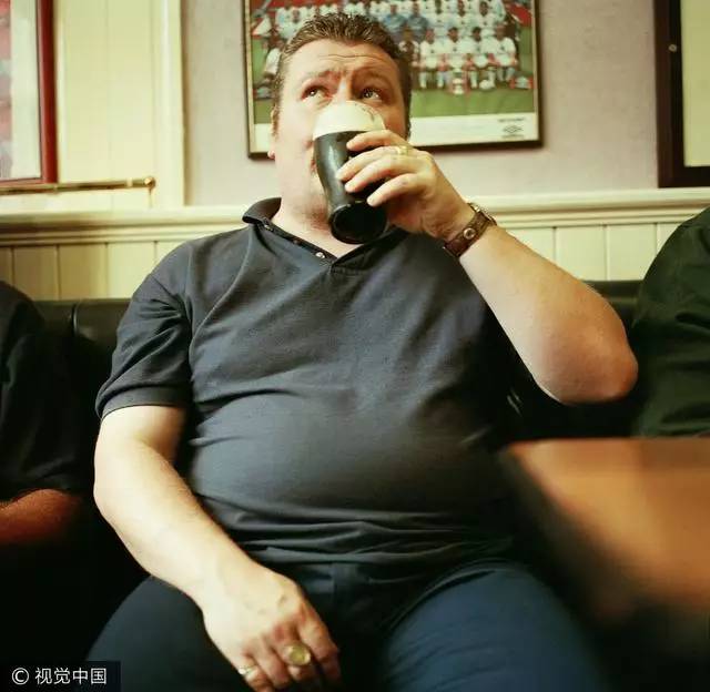 严肃研究:啤酒肚真的是喝啤酒喝出来的吗?