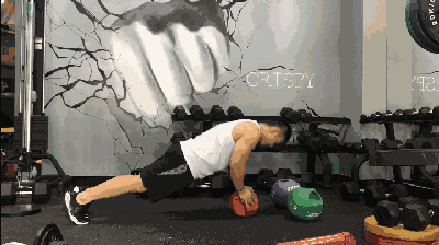 健身房常见的这颗球该怎么玩?-体育频道-手机搜狐在期