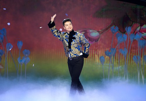 梅派第三代传人、京剧表演艺术家梅葆玖先生的唯一男旦弟子胡文阁