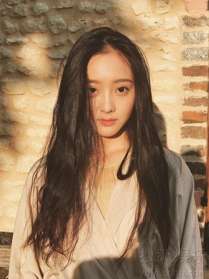 郭玮洁麦田写真曝光【1】-图库-手机搜狐