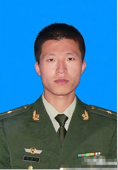 壮烈牺牲的消防员刘洪魁